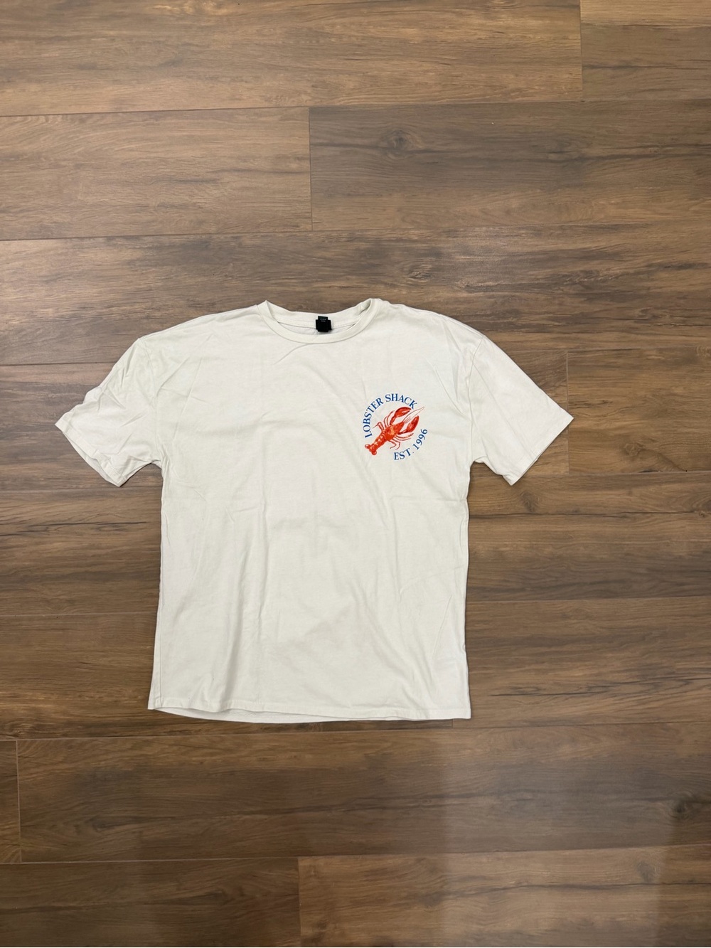 wild fable White Short-Sleeve Tee with Blue and Red Lobster Graphic